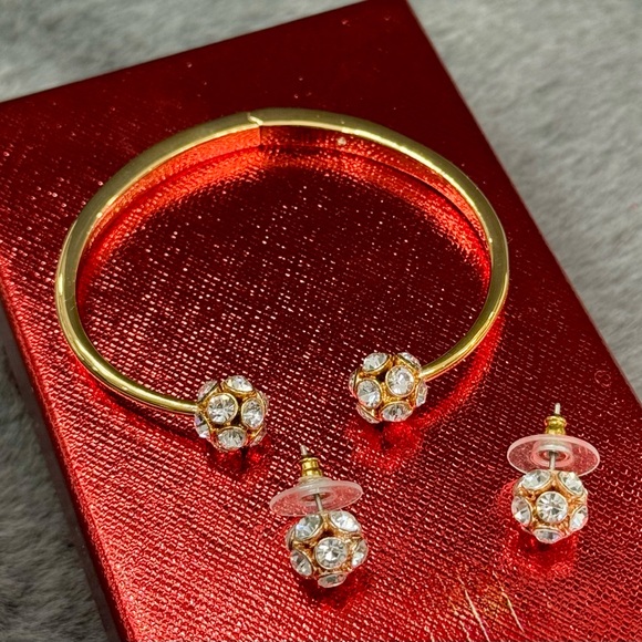 Kate Spade Bracelet and Earrings Set - Picture 3 of 14